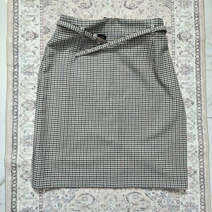 H&M houndstooth pencil skirt